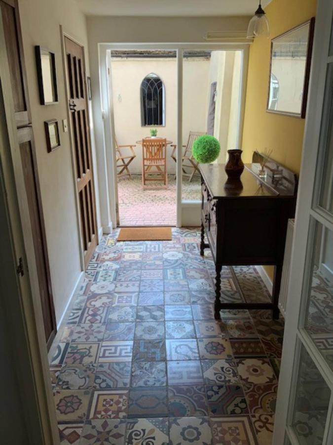 Pass The Keys Magical Period House In The Heart Of Ludlow Ngoại thất bức ảnh